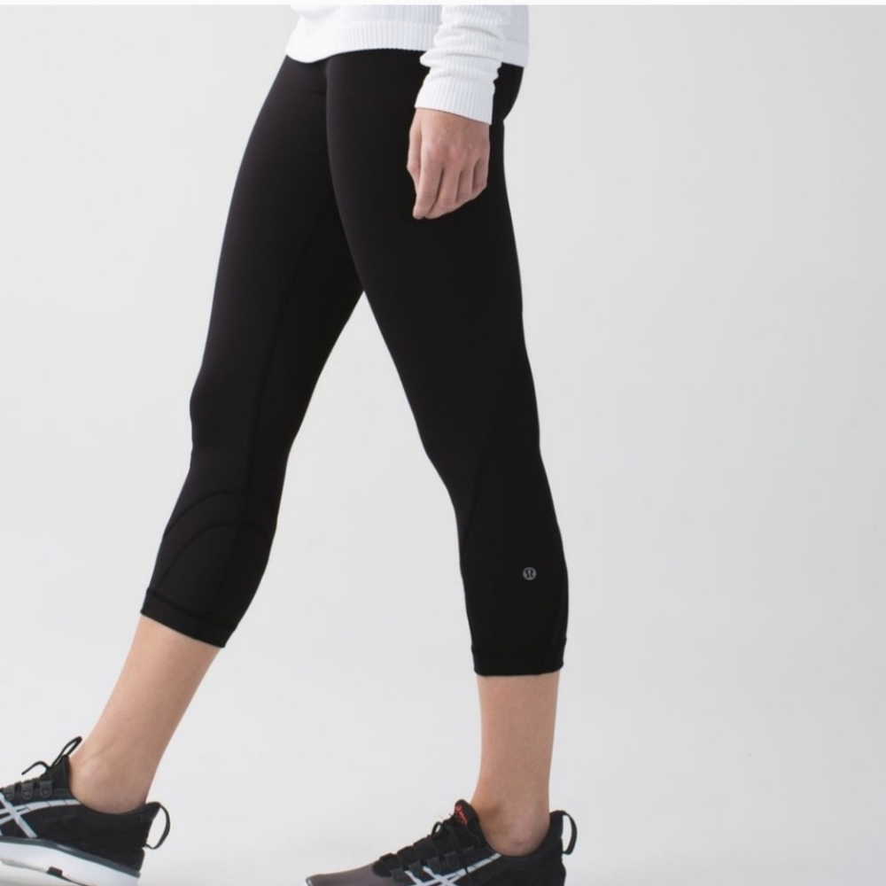 Lululemon black cropped leggings,  ladies size 4